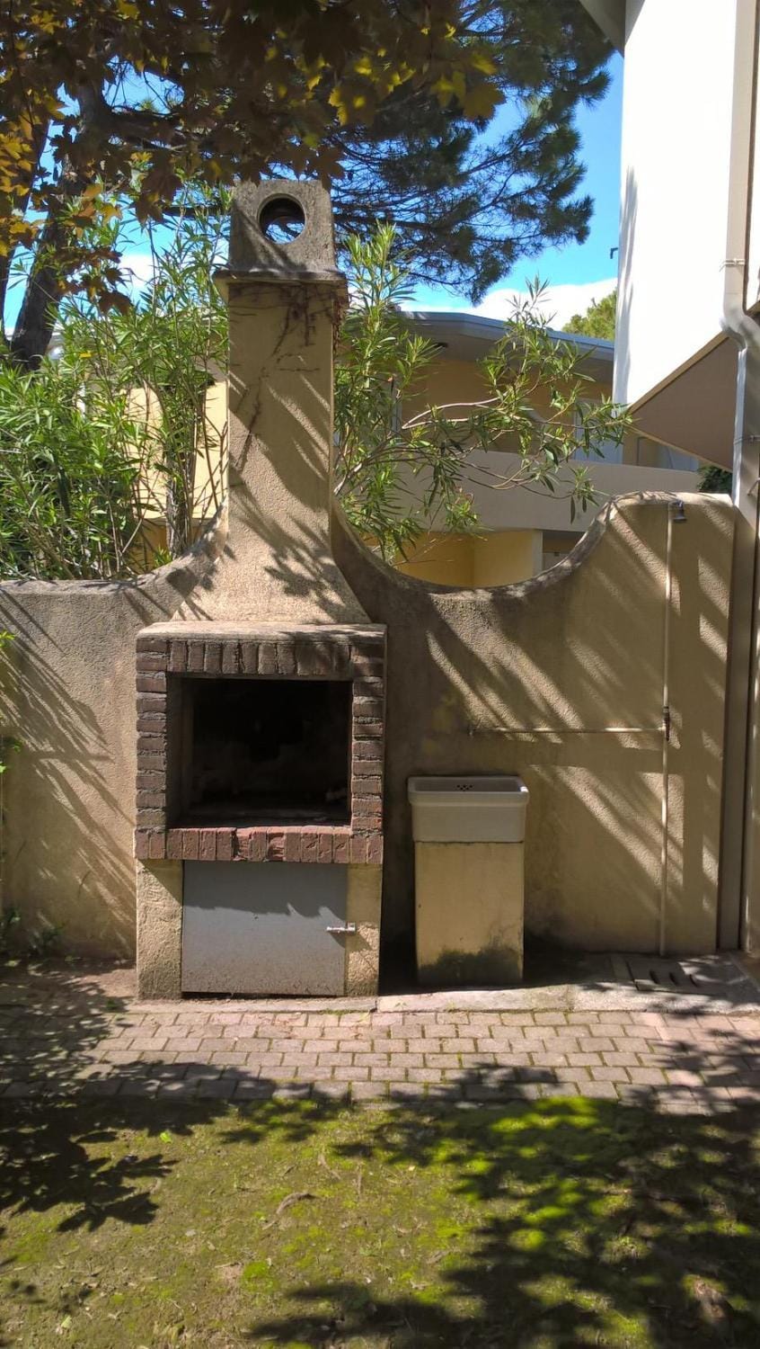 BBQ facilities, Garden