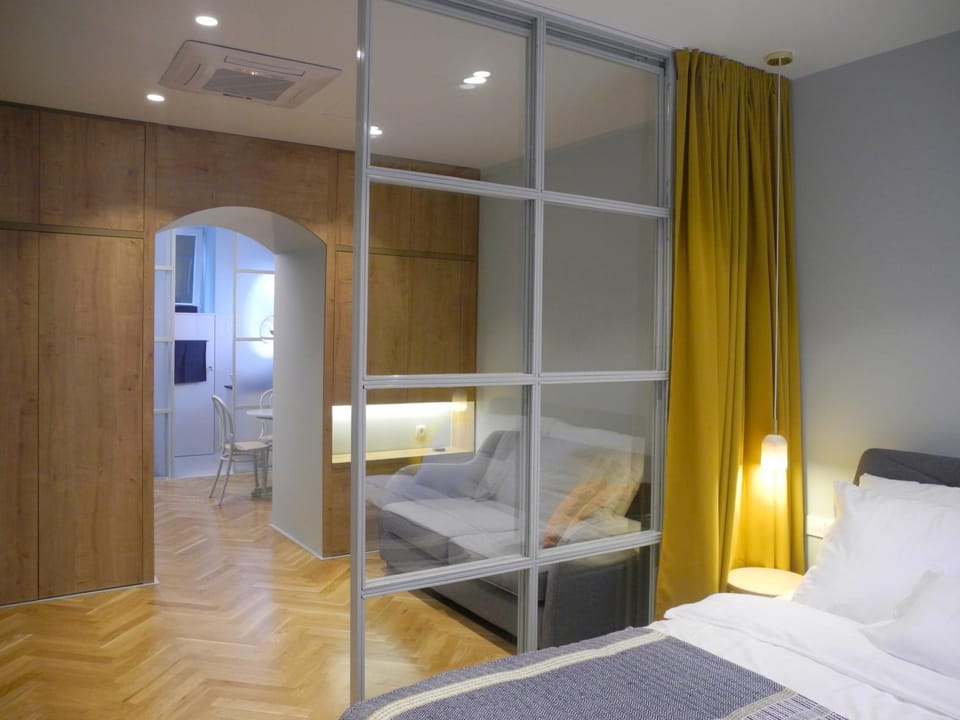 Bed, Photo of the whole room, Bedroom, towels, wardrobe