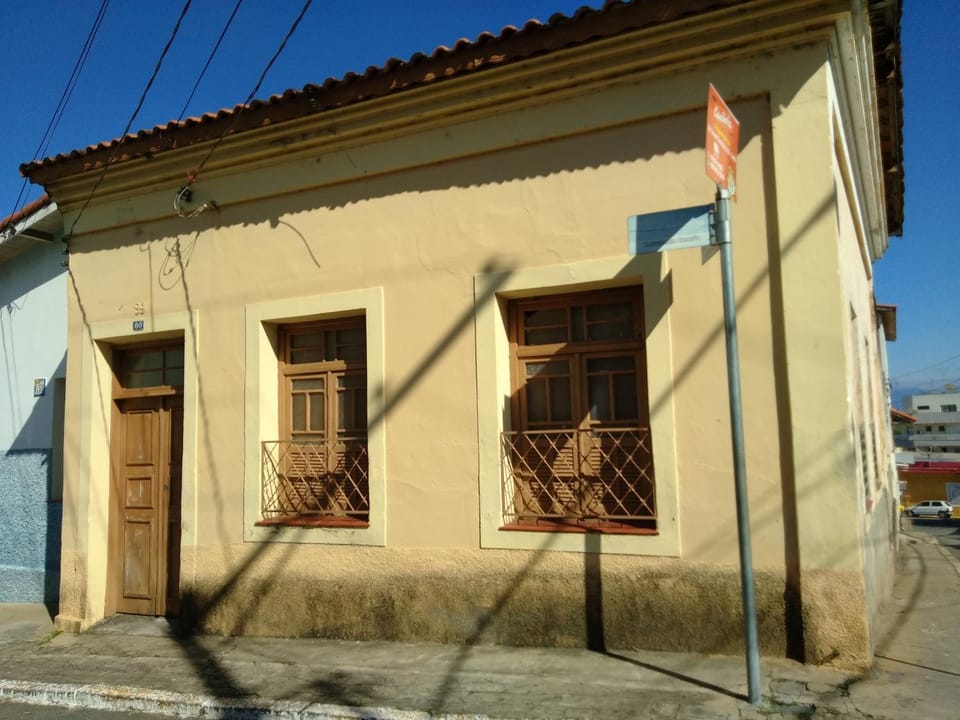 HOSTEL FREI GALVÃO 500 metros Canção Nova Vacation rental in State of São Paulo
