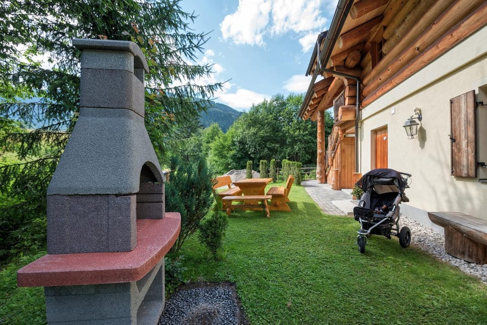 BBQ facilities, Garden