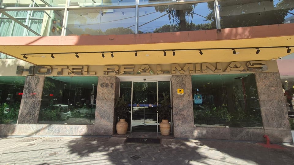 Property building, Facade/entrance