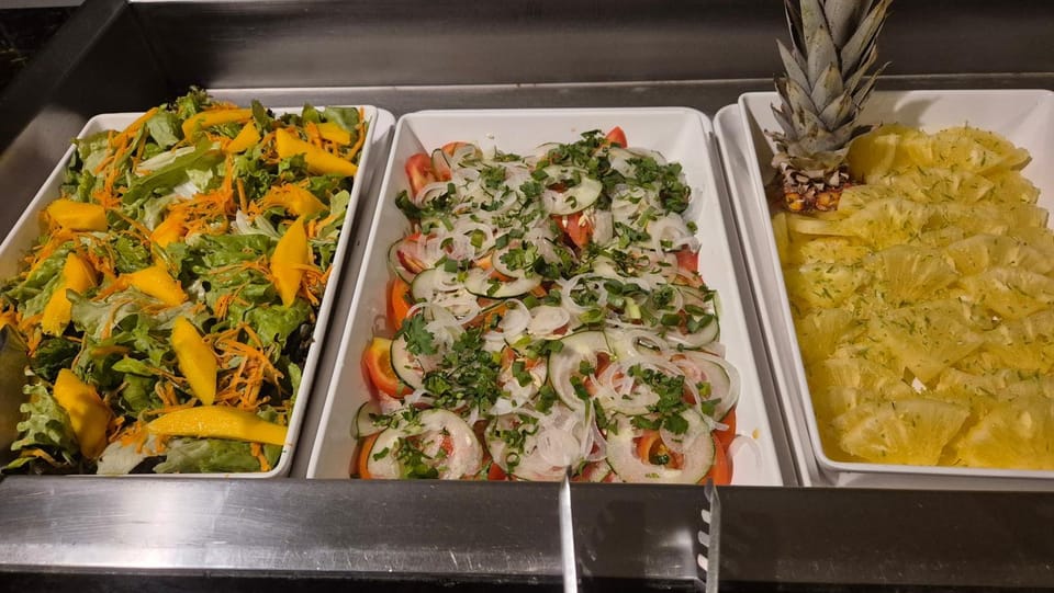 Restaurant/places to eat, Restaurant/places to eat, Food and drinks, Dinner