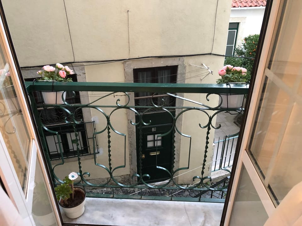 Property building, Balcony/Terrace