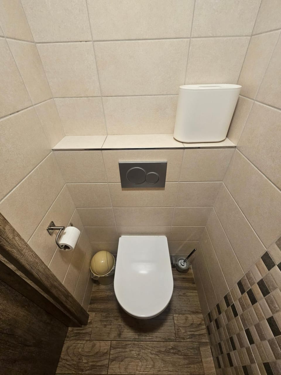 Toilet