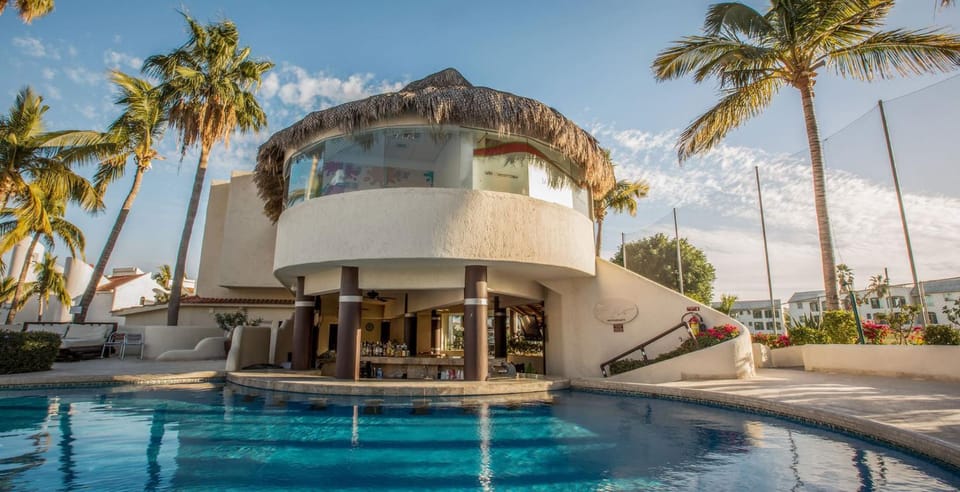 Day, Lounge or bar, Pool view, Swimming pool