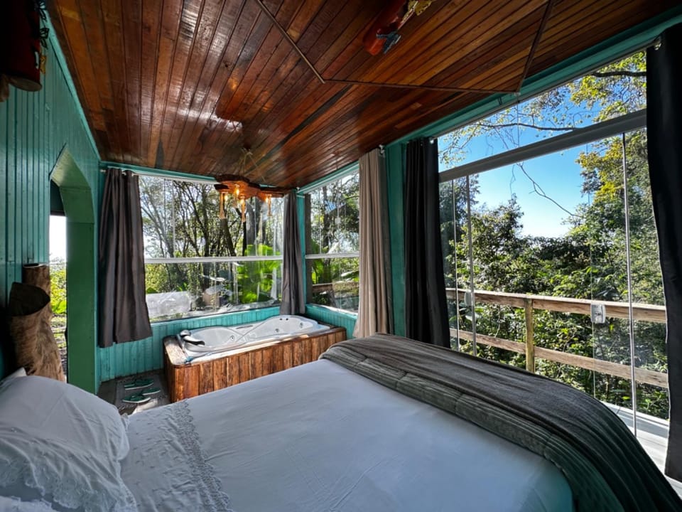 Natural landscape, Hot Tub, Balcony/Terrace, Photo of the whole room, Garden view