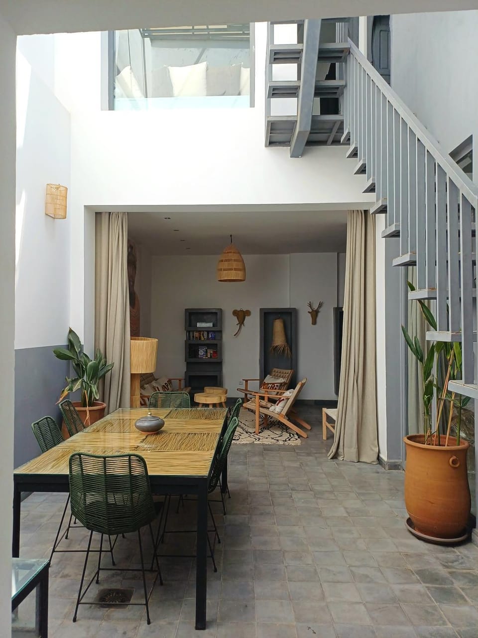 Seating area