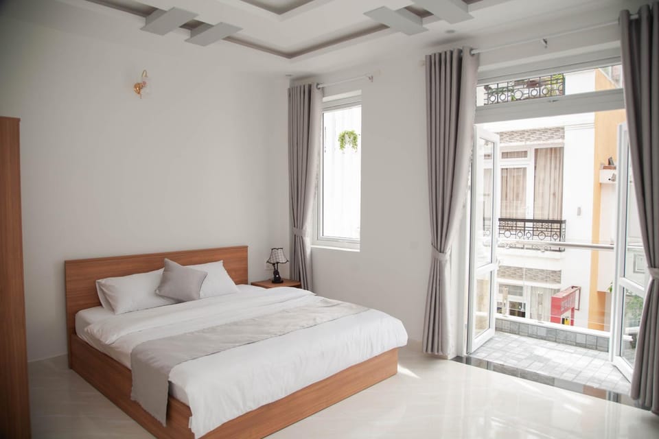 Bed, Balcony/Terrace, Bedroom