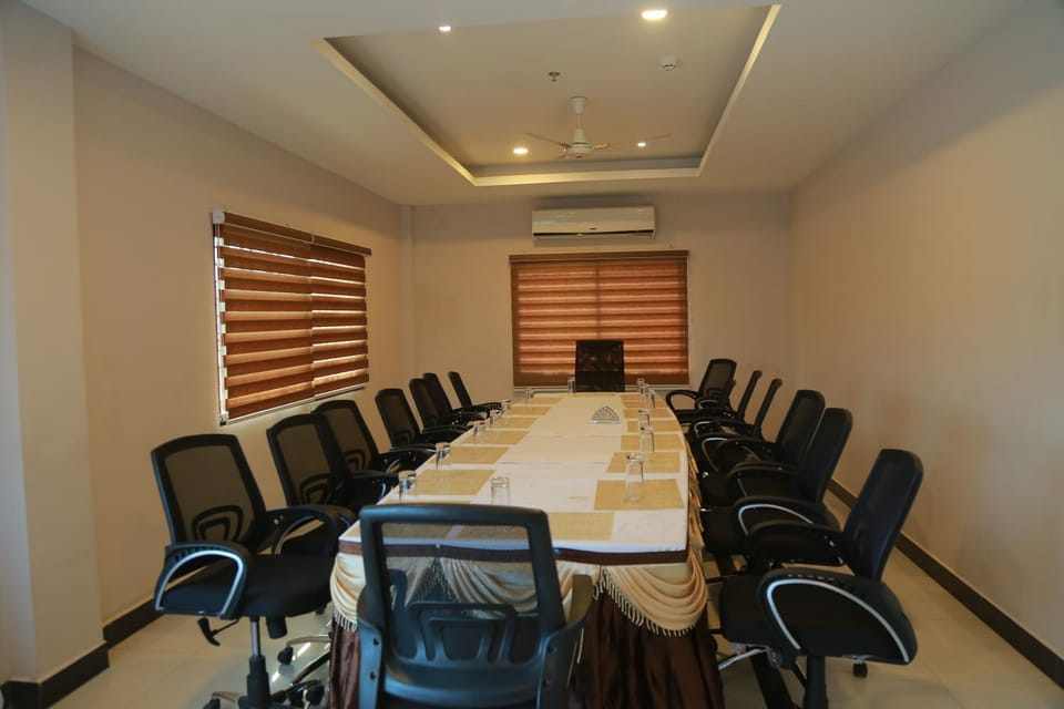 Meeting/conference room
