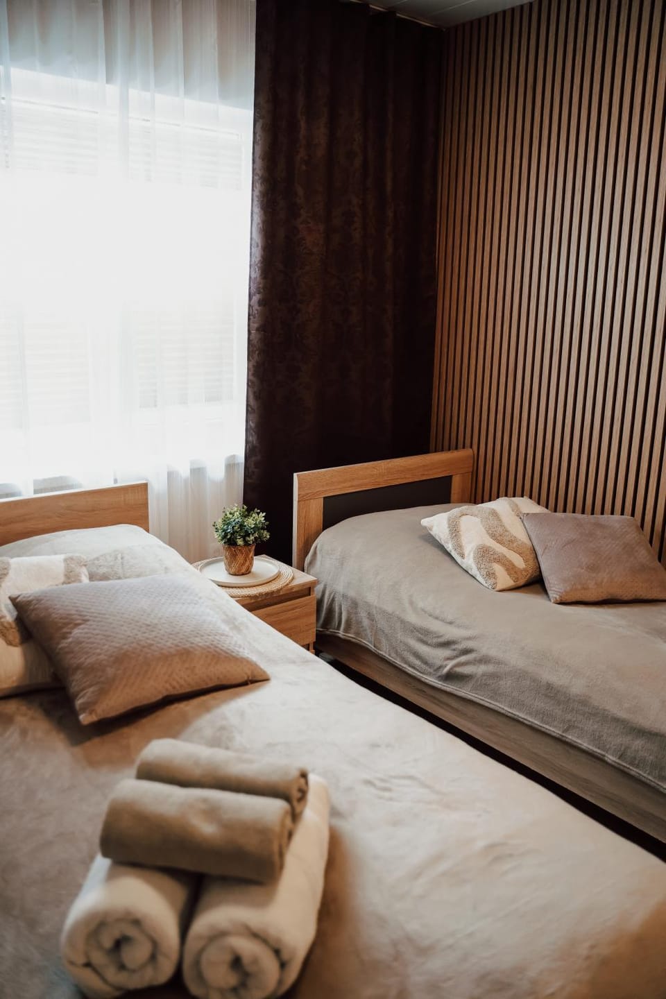 Bed, Photo of the whole room, towels
