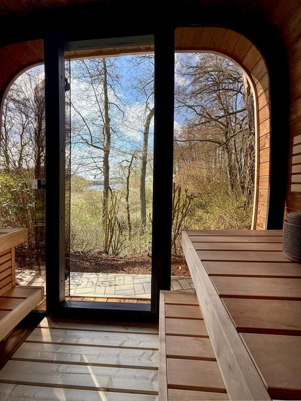 Ferienhaus TRAUM AM SEE mit Sauna und Whirlpool House in Plau am See