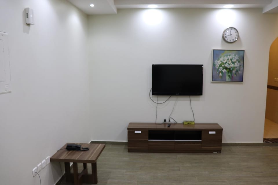 Communal lounge/ TV room, TV and multimedia