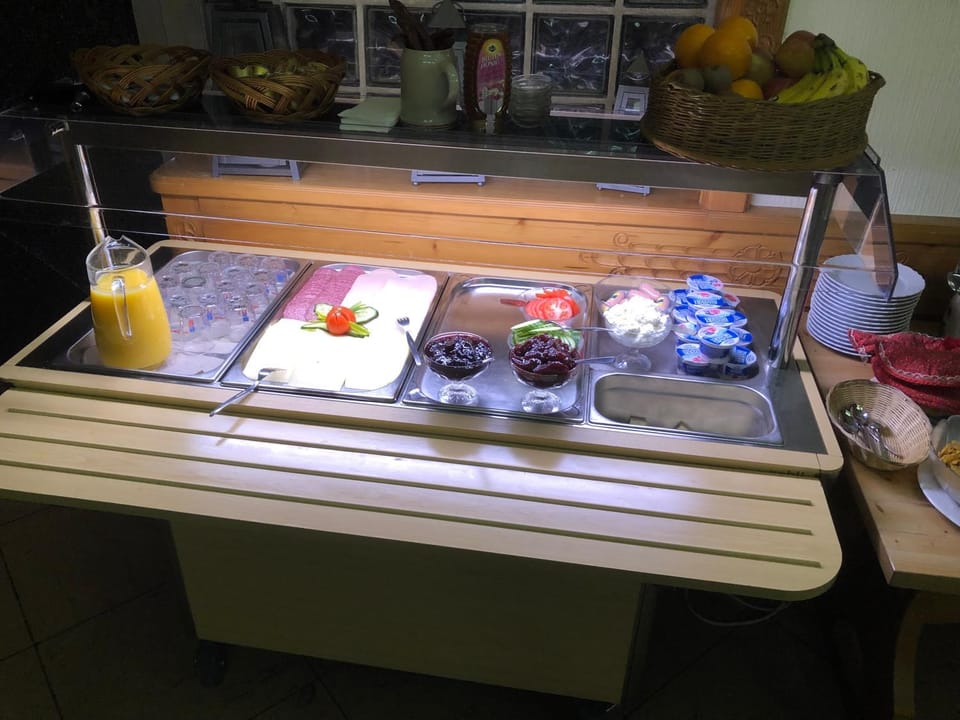 Lindenhof Keulos Bed and Breakfast in Hesse