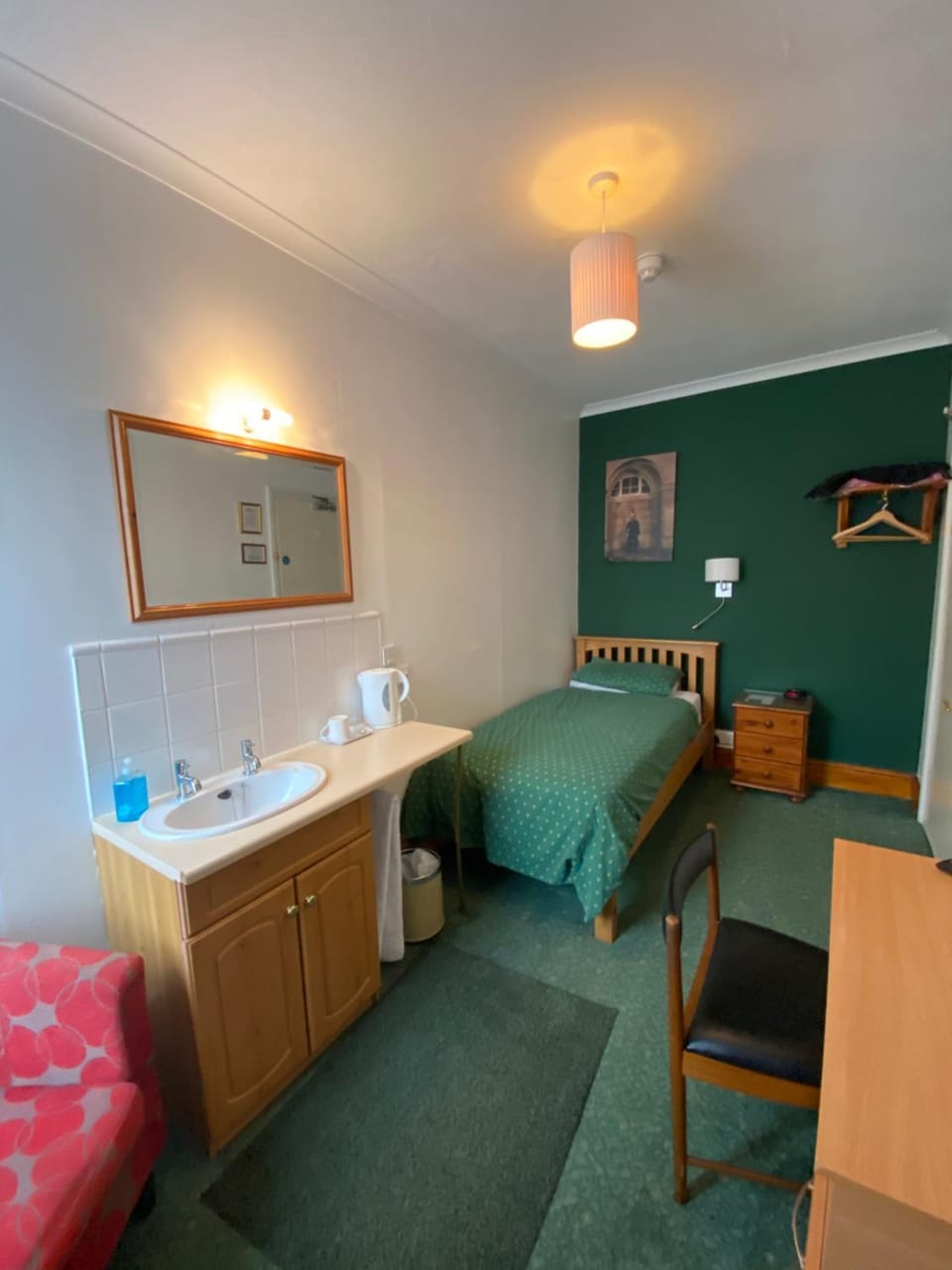 Photo of the whole room