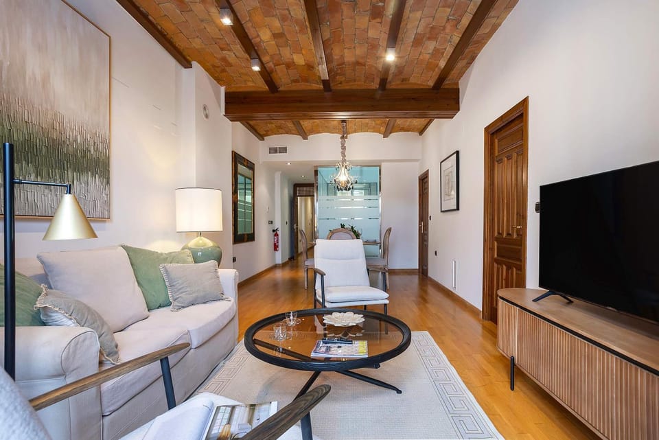 TV and multimedia, Living room, Seating area