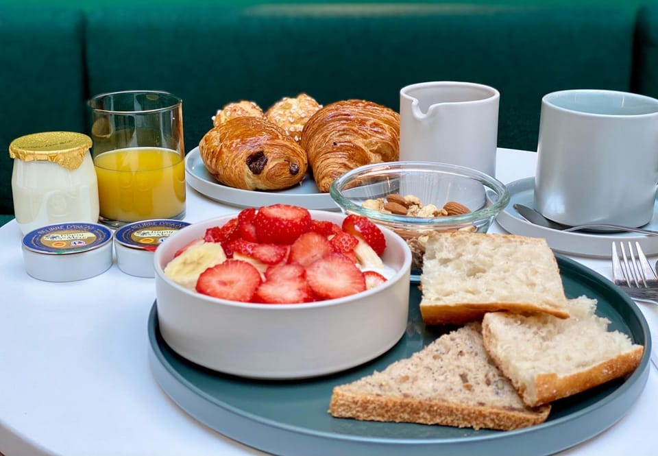 Breakfast, Continental breakfast
