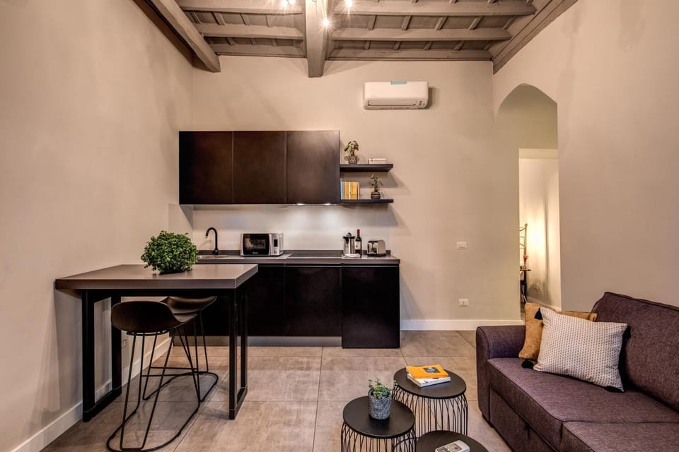 Kitchen or kitchenette, Living room, Dining area