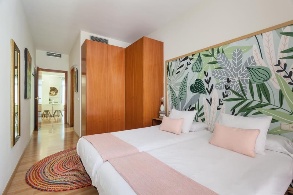 Art House Sagrada Familia Apartment in Barcelona