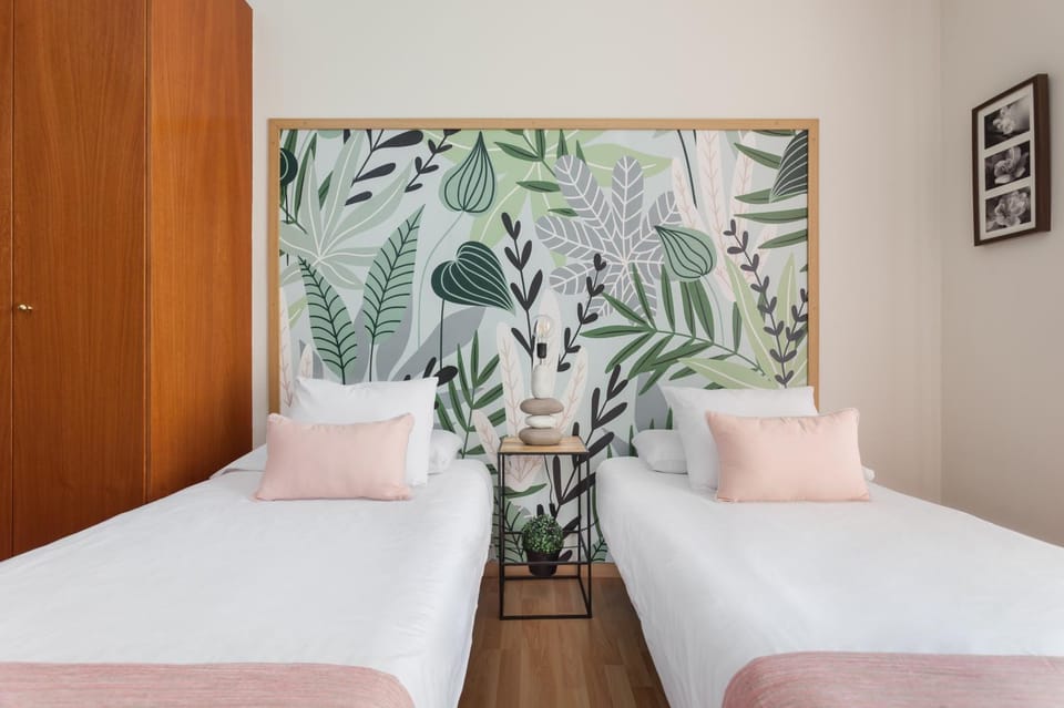 Art House Sagrada Familia Apartment in Barcelona