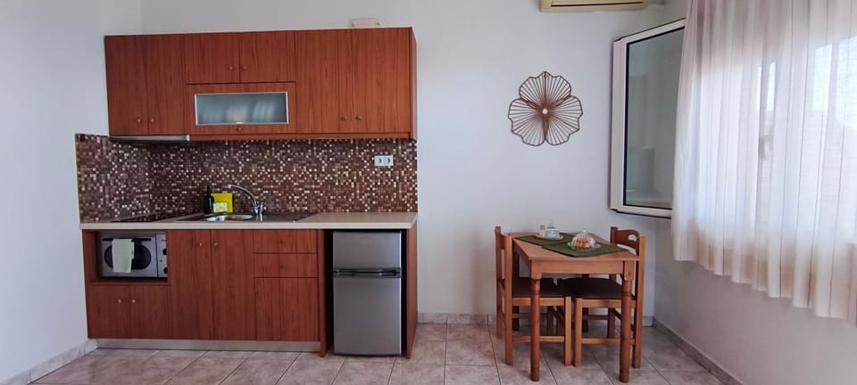 Chrisanthi Studios & Apartments Apartment in Crete