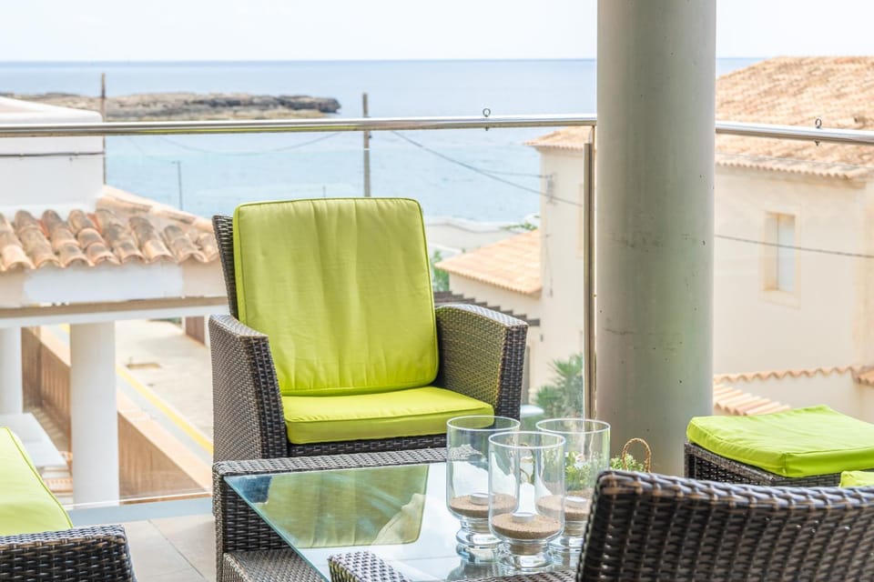 Balcony/Terrace, City view, Sea view