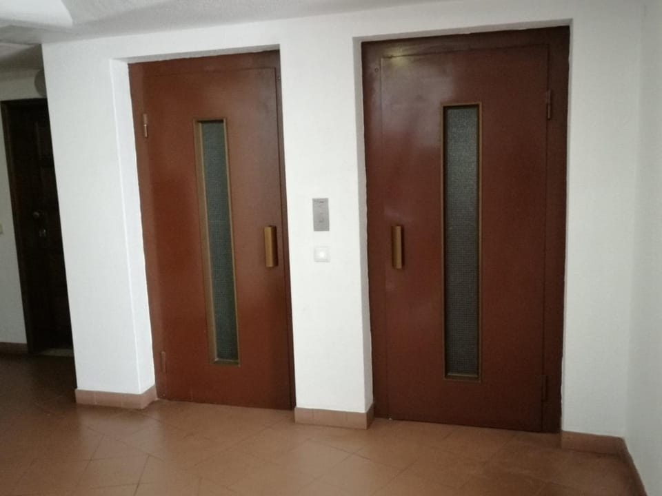 Lobby or reception, Area and facilities
