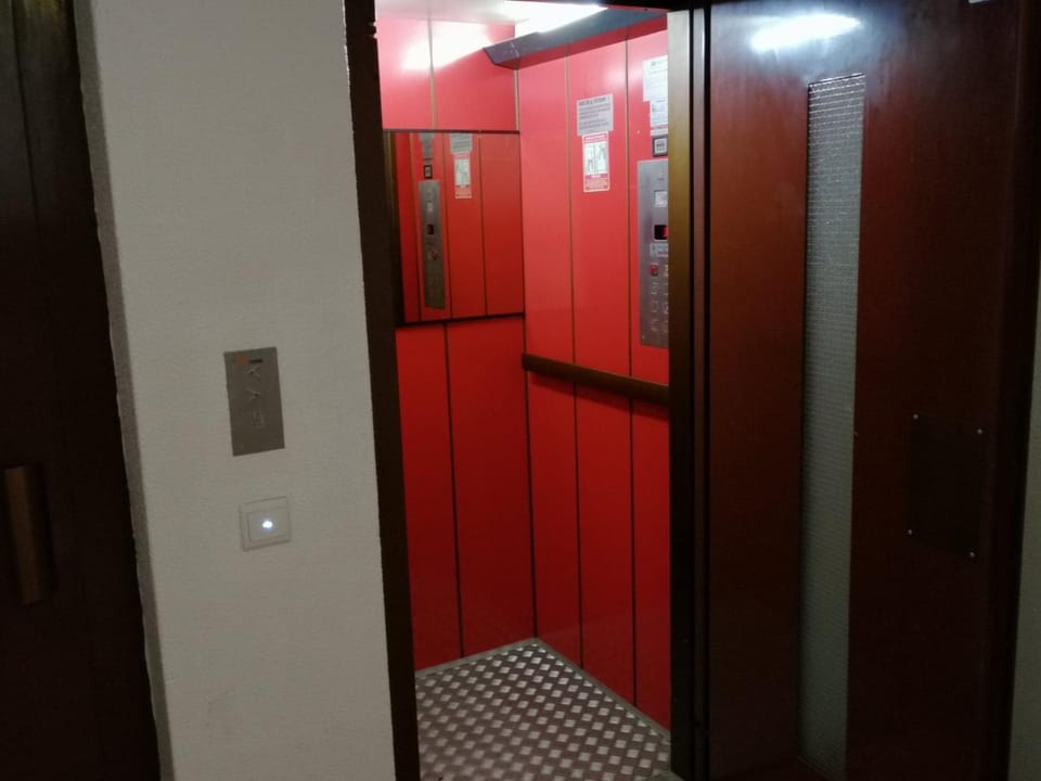 Lobby or reception, Area and facilities