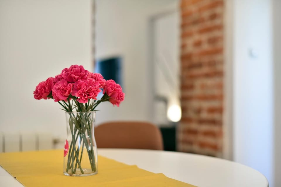 Decorative detail, Dining area