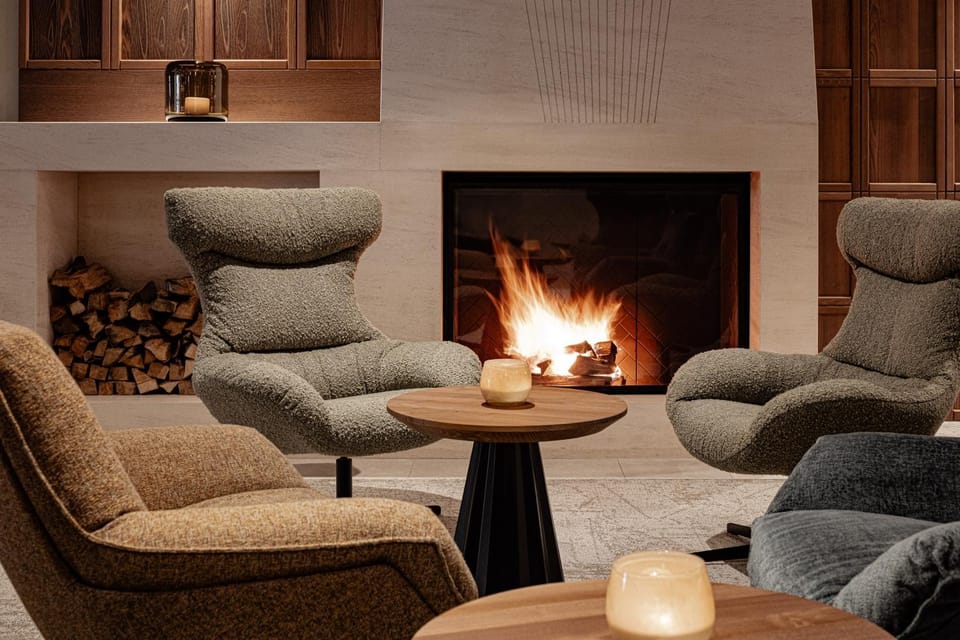 Lounge or bar