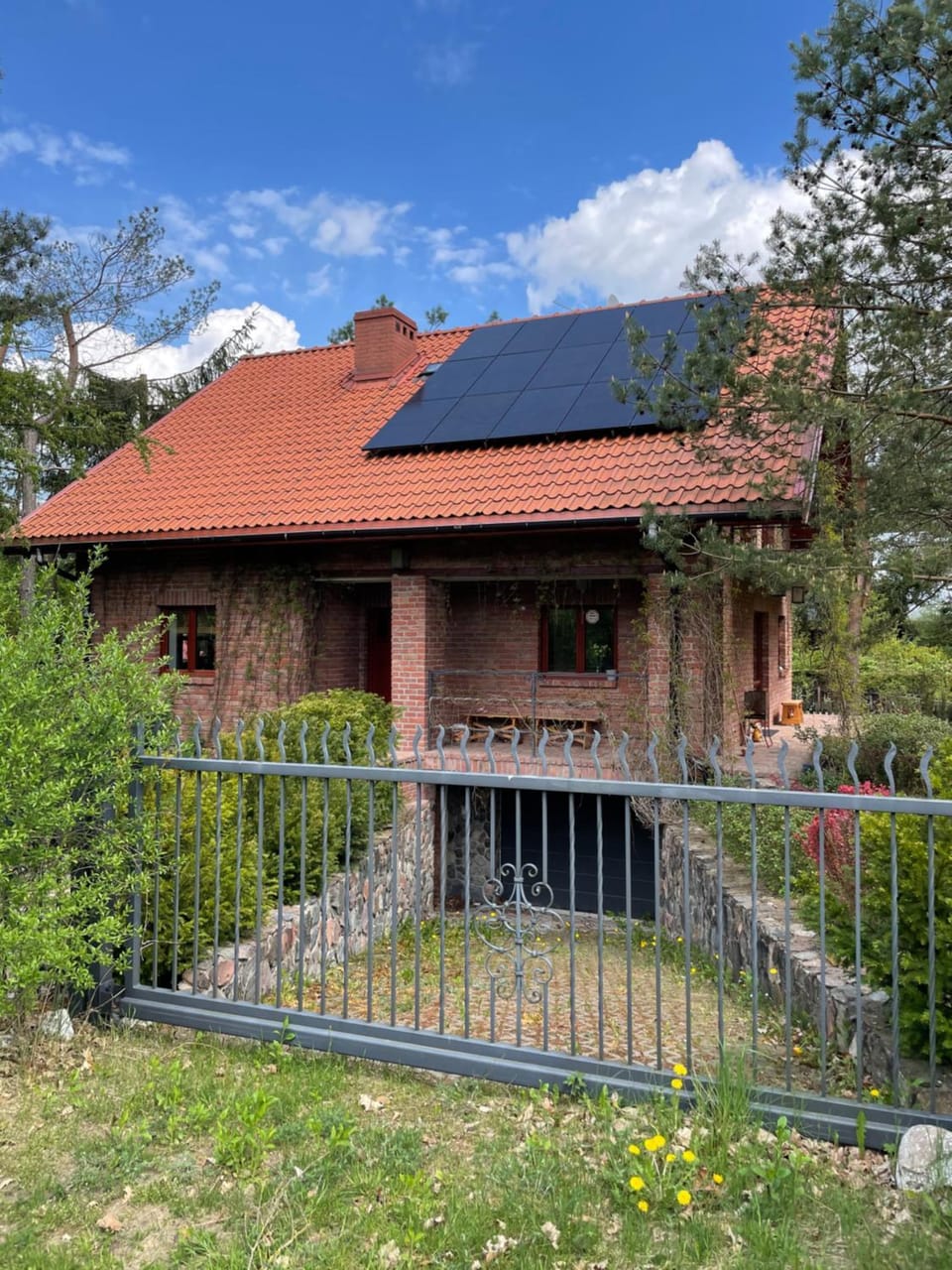 Dom pod głogami House in Poland