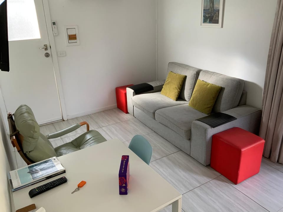 Jetty Rd Granny Flat Apartment in Normanville
