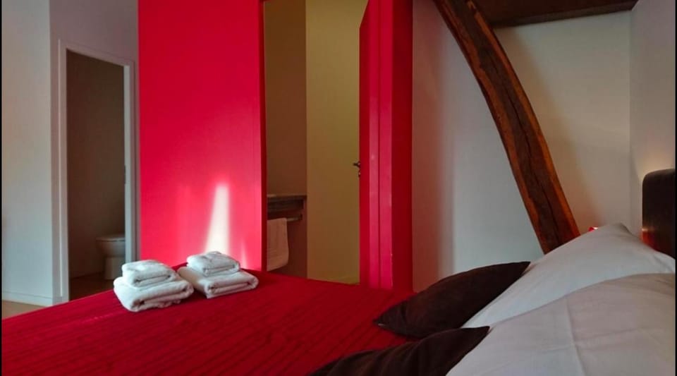 Lou Lombrès Bed and Breakfast in Occitanie