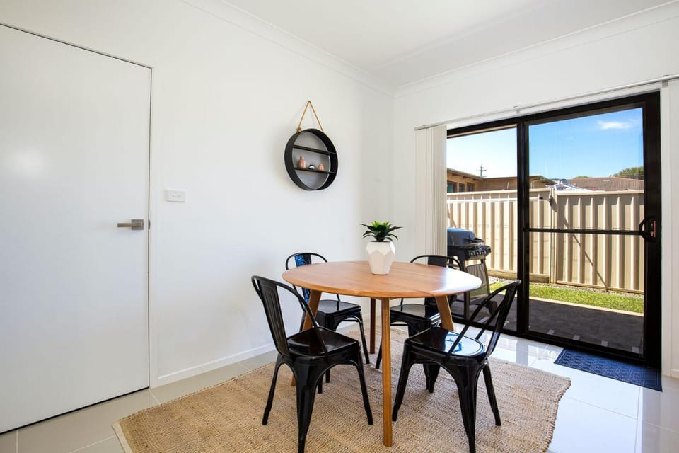 Villa Mare I 4 Mins to Beach House in Culburra Beach
