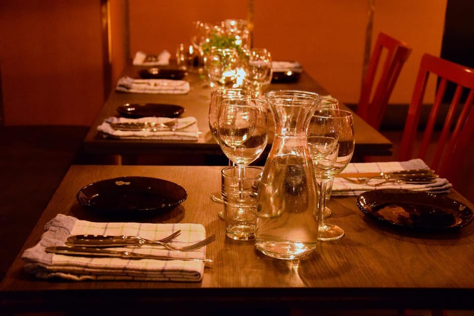 Restaurant/places to eat, Restaurant/places to eat, Decorative detail