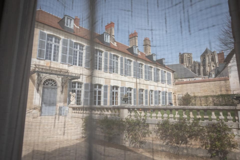 Hôtel de Panette - Entrée sainte Chapelle - Cathédrale - Palais Jacques Cœur - Panette Collection Apartment in Bourges