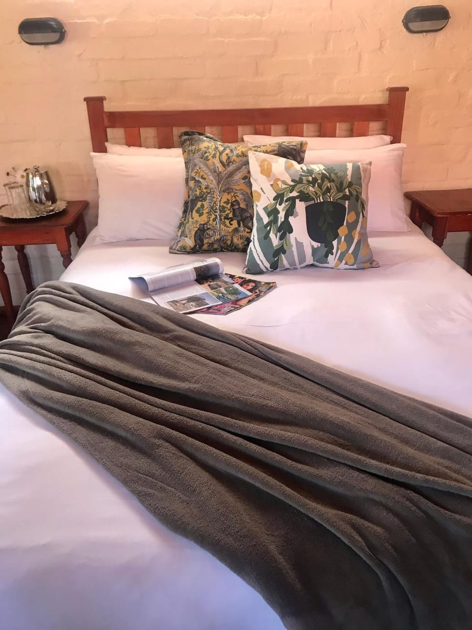 Bed, Decorative detail