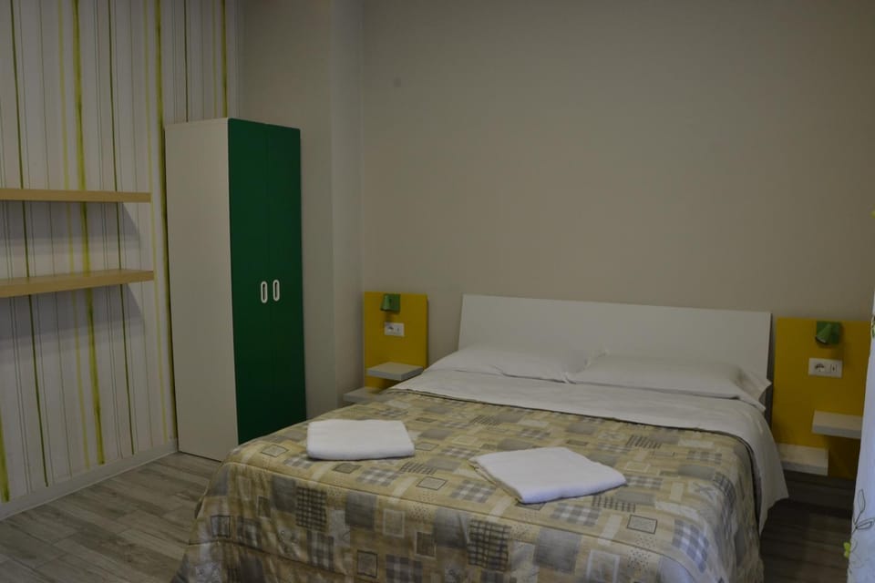 Leonardo Tourist House Bed and Breakfast in Florence