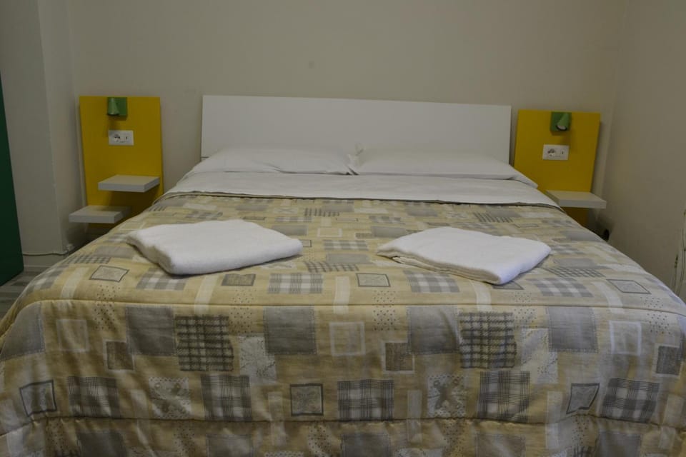 Leonardo Tourist House Bed and Breakfast in Florence