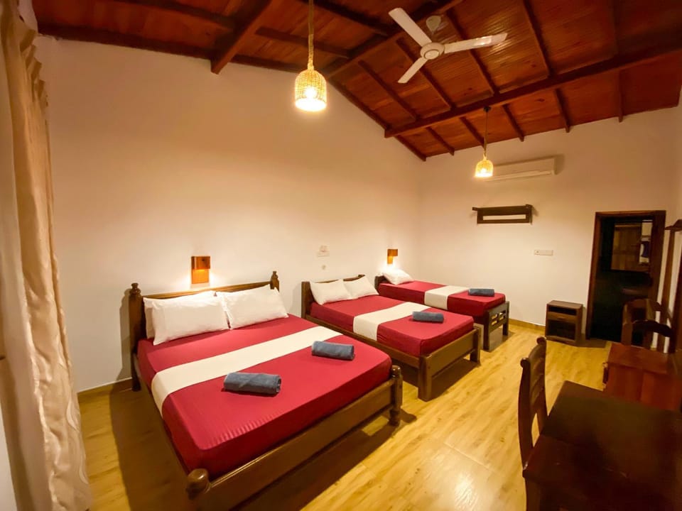 Bed, Photo of the whole room, Bedroom, towels, air conditioner