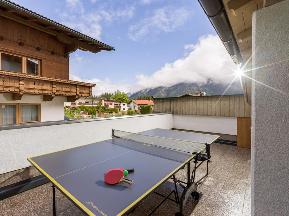 Table tennis