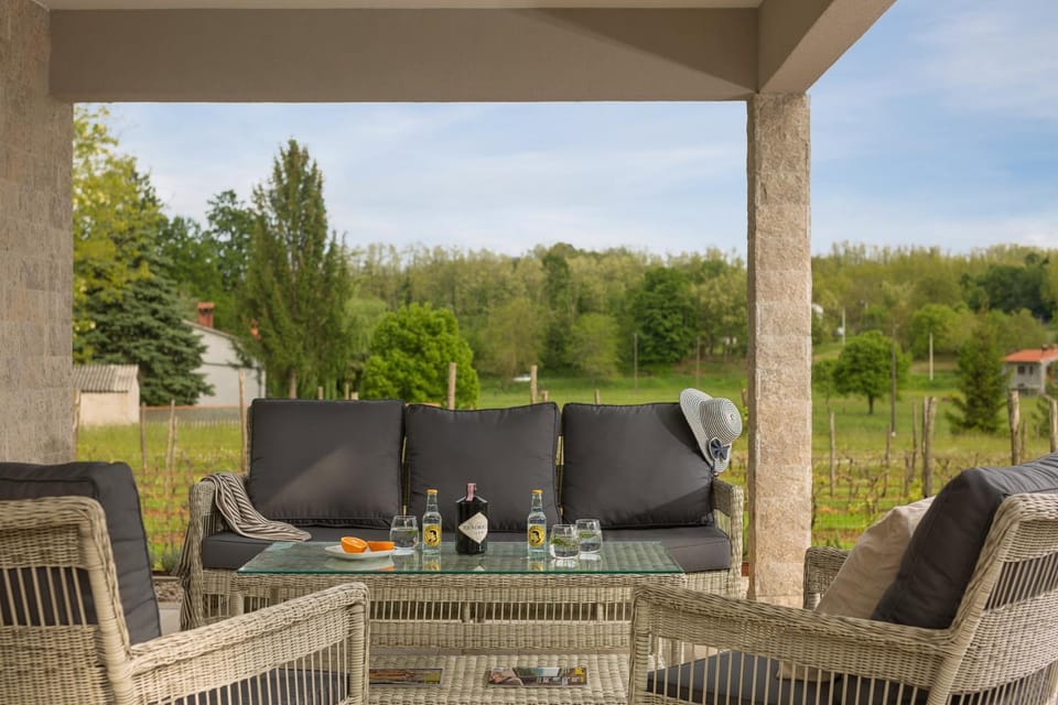 Balcony/Terrace, Seating area