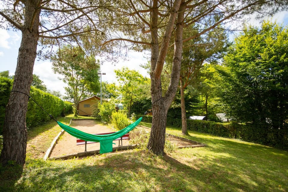 Camping Pré-Fixe Campground/ 
RV Resort in Occitanie
