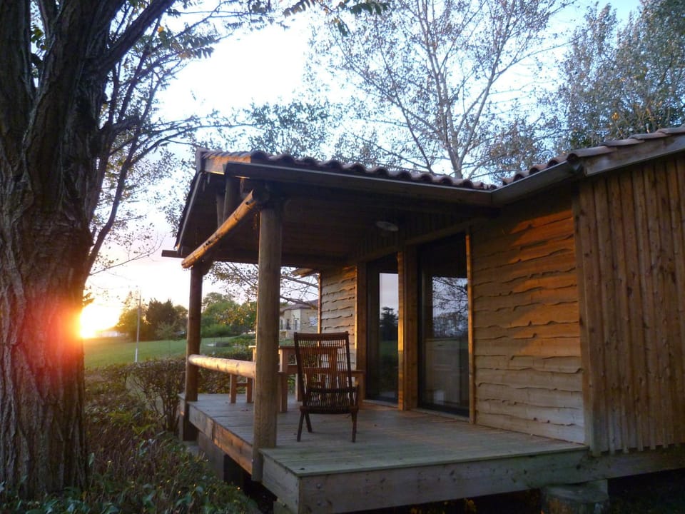 Camping Pré-Fixe Campground/ 
RV Resort in Occitanie