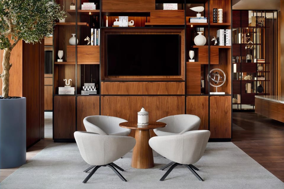 Meeting/conference room