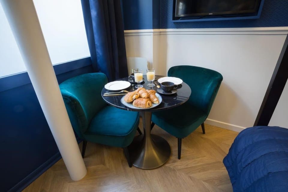 TV and multimedia, Dining area