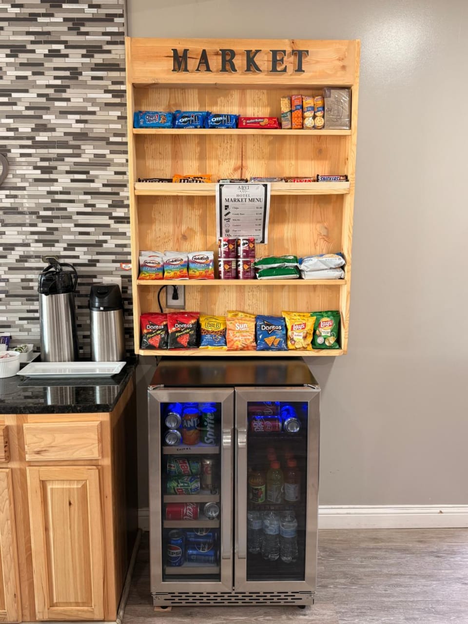Food and drinks, Food, Supermarket/grocery shop