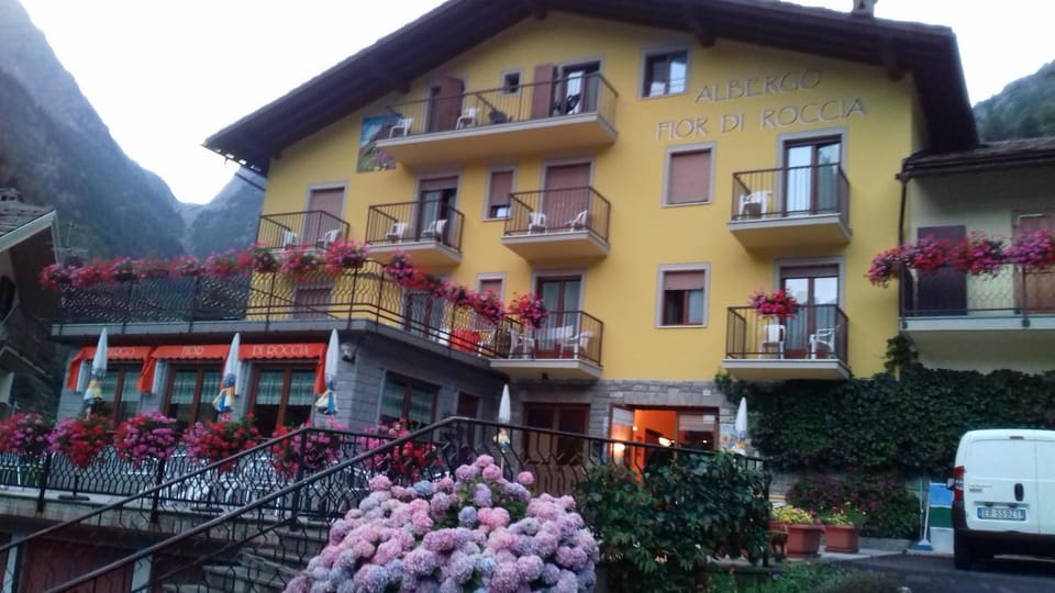 Hotel Fior di Roccia Hotel in Aosta