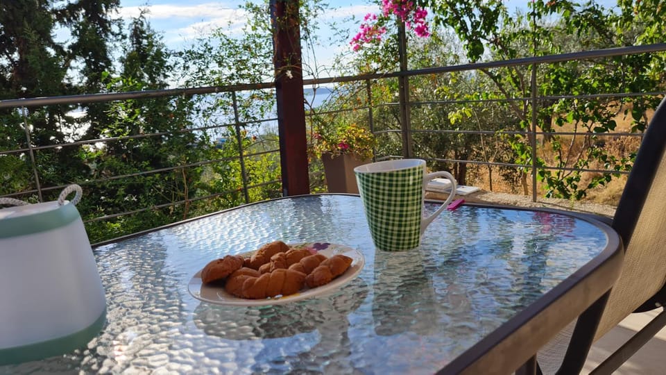 Balcony/Terrace, Garden view, Sea view, Breakfast