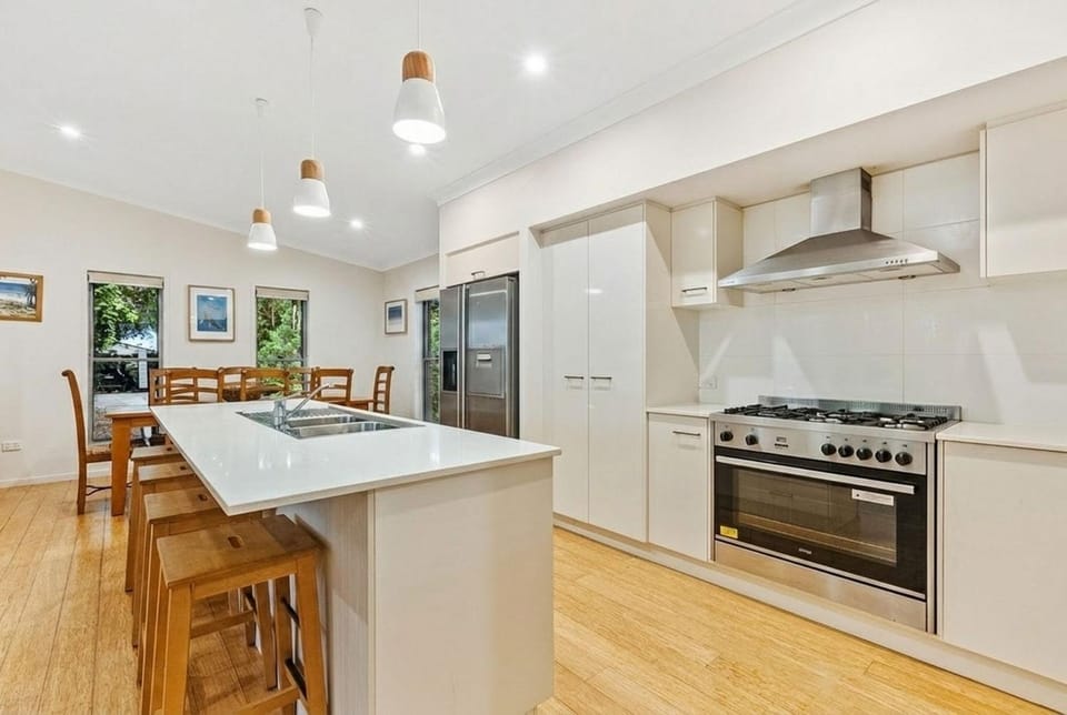 15 Esprit Drive Rainbow Shores House in Rainbow Beach