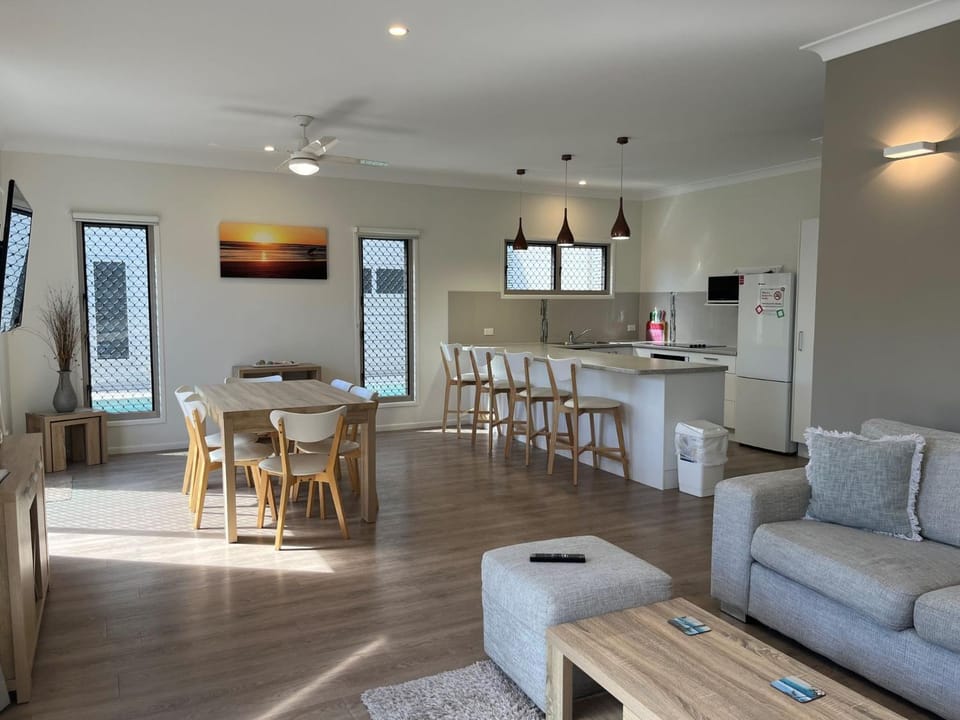 Seadaze 1 Rainbow Beach House in Rainbow Beach